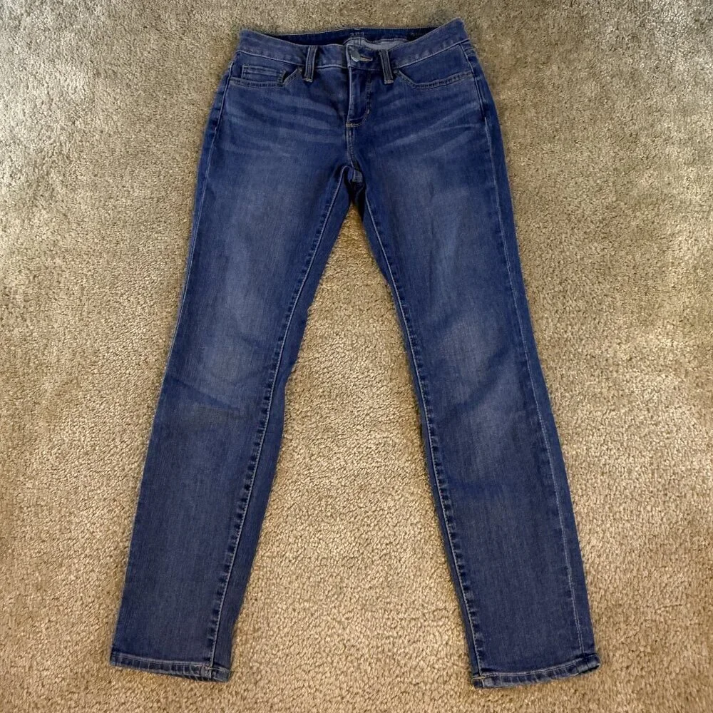 a.n.a  Jeans Denim Pants Womens Size 2 Mid Rise Skinny Ankle Dark Blue F583